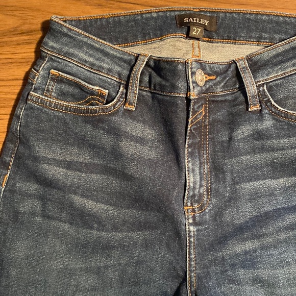 - SAILEY WOMEN'S BOOTCUT JEANS - Picture 3 of 8